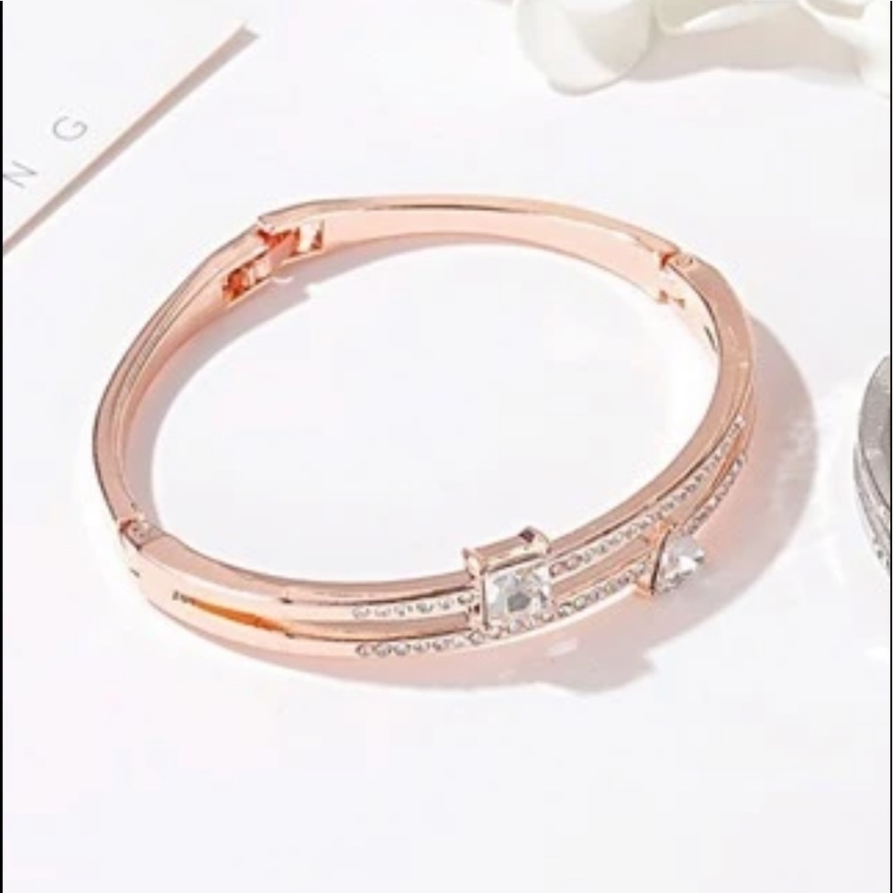Rose Gold Metal Crystal Gem Bangle Bracelet - Picture 2 of 3